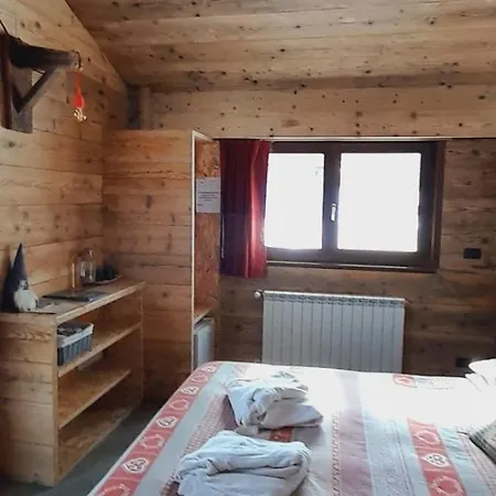 Oda ve Kahvaltı Il Maiolandro 3*